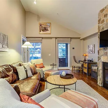 Holiday home Affordably Priced 2 Bedroom - Riverclub2br