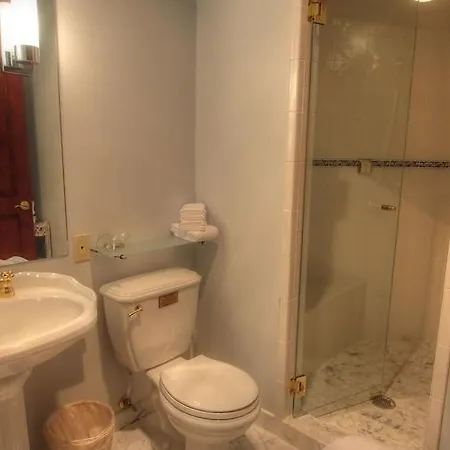 Ballard House 207b