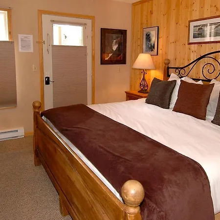 Viking 311 Apartment