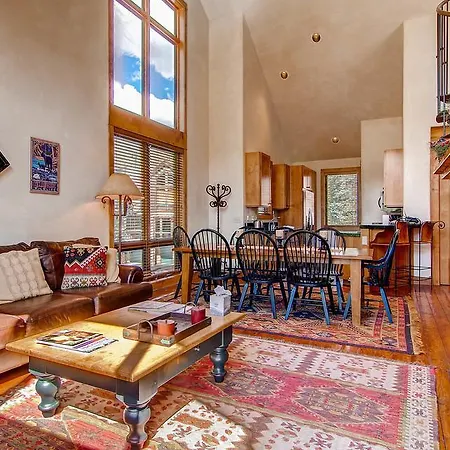 Snow Day Hideaway At The Terraces Apartment *
