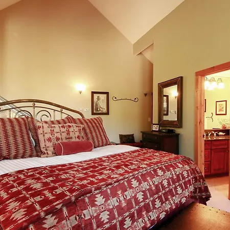Apartment Cimarron 1 *
