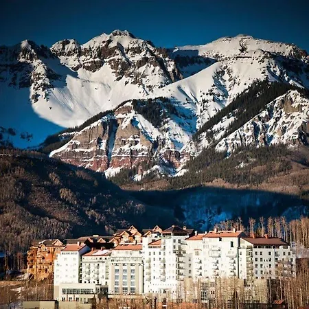The Peaks See Forever Hotel 4*
