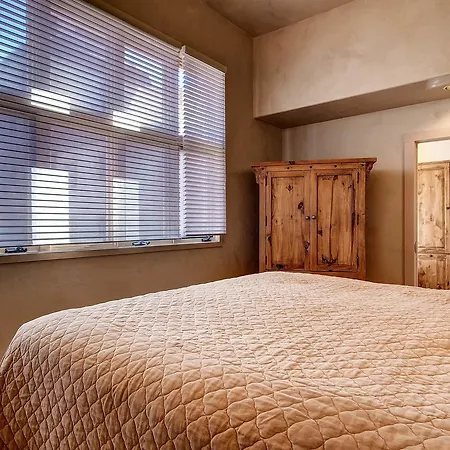 Shirana Penthouse