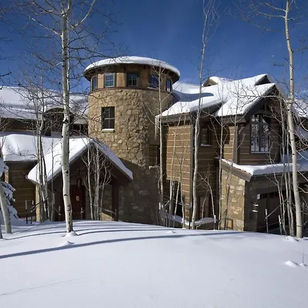Castellina Pines *