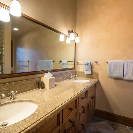 Apartment Heritage Crossing Penthouse Telluride