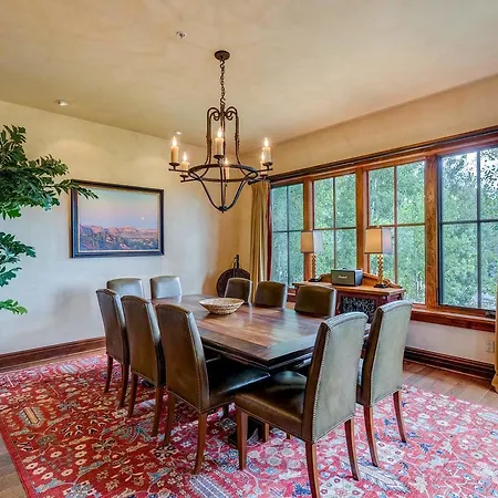 Holiday home Castellina Pines Telluride