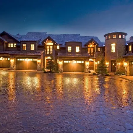 Castellina Pines Holiday home *