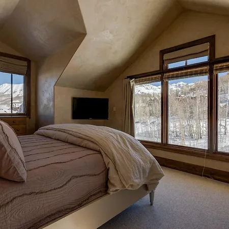 Heritage Crossing Penthouse