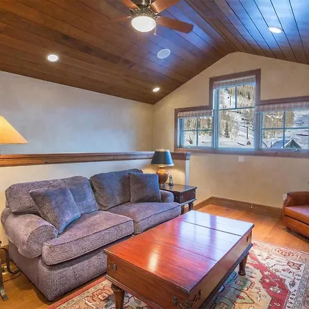 Apartment Heritage Crossing Penthouse *