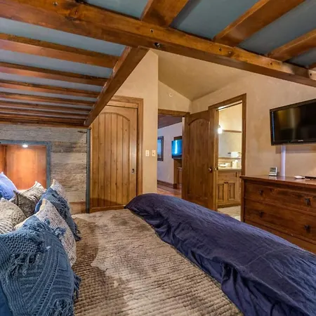 Apartment Heritage Crossing Penthouse *