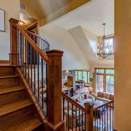 Castellina Pines Holiday home