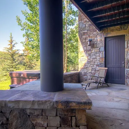 Five Woods Retreat Holiday home