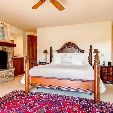 Holiday home Tomboy Retreat *