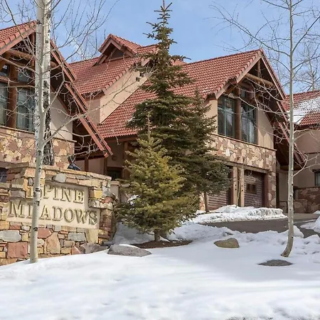 Trailside At Pine Meadows Holiday home *