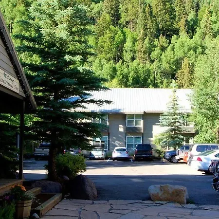 Mountainside 3*
