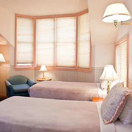 Bed & Breakfast Aspen Street 3*