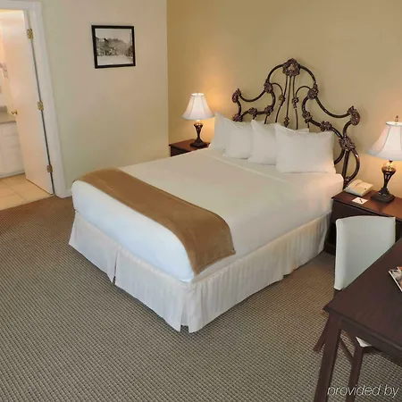Inn The Victorian
