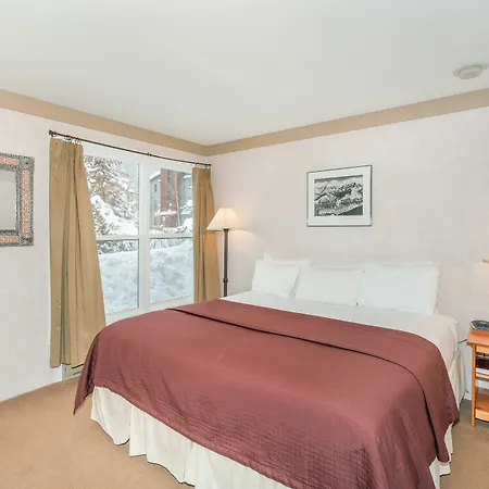 Hotel Mountainside 3*