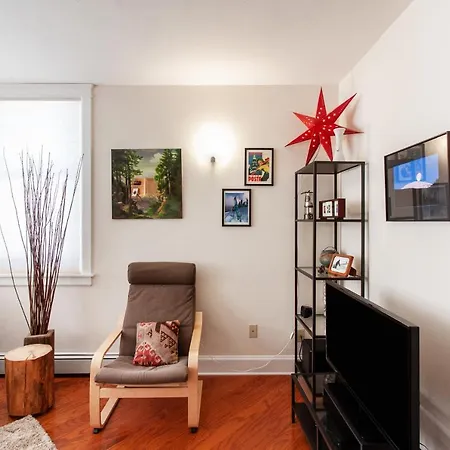 Coronet Creek Retreat Apartment *