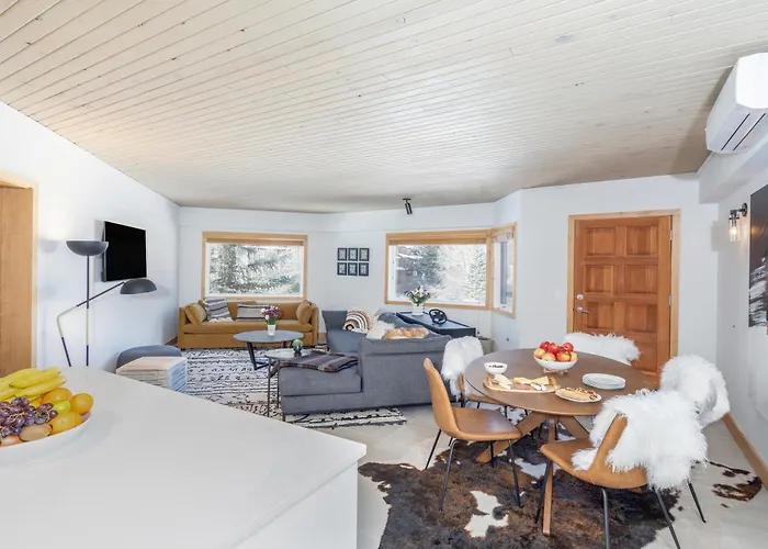 Ice House 305 By Exceptional Stays