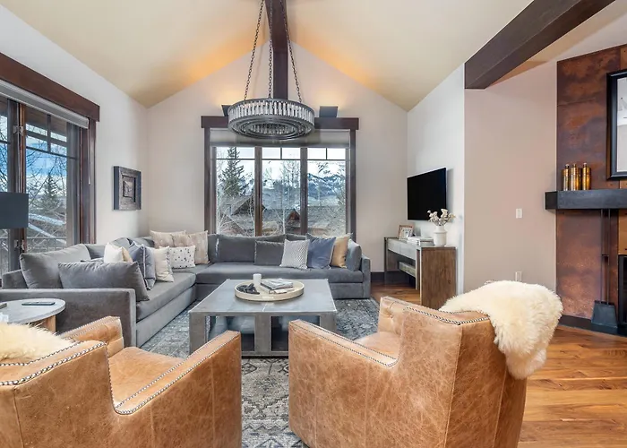 Elkstone Retreat By Exceptional Stays