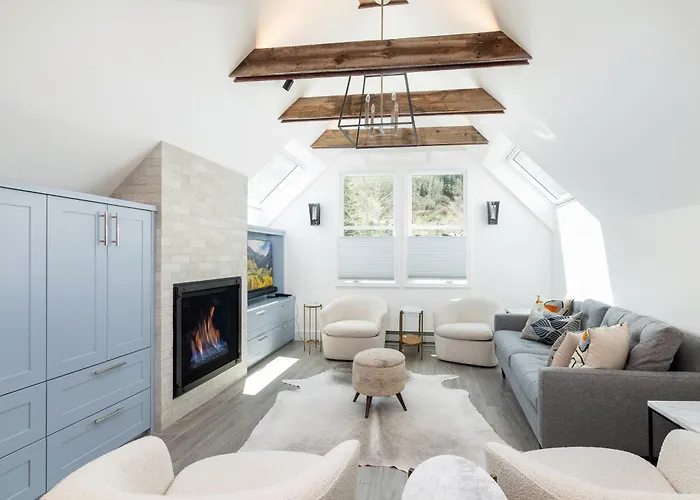 Columbine A By Exceptional Stays