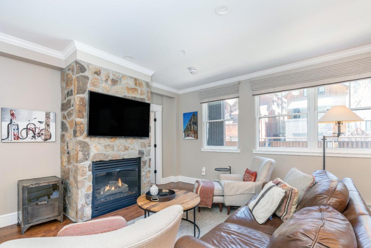Affordably Priced 2 Bedroom - Riverclub2br *