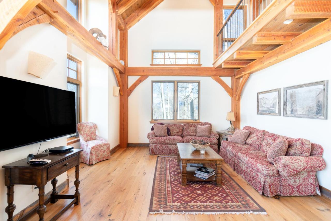 Quakey Lane 241 - Elk Holiday home *