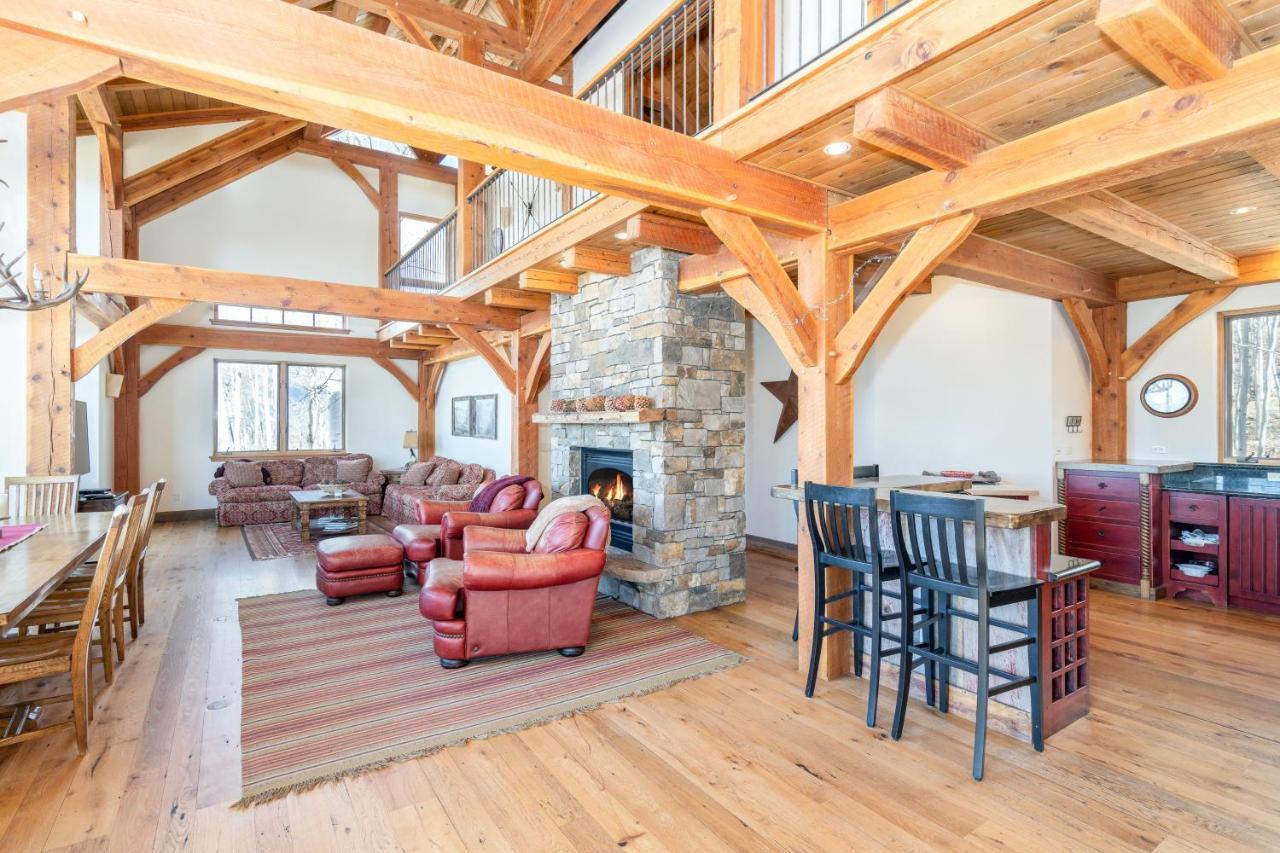 Quakey Lane 241 - Elk Holiday home
