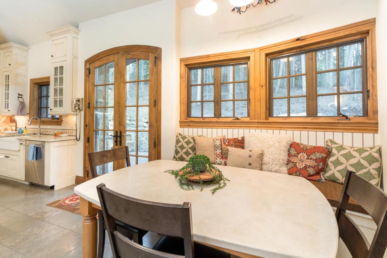 Chalet Twin Elk By Exceptional