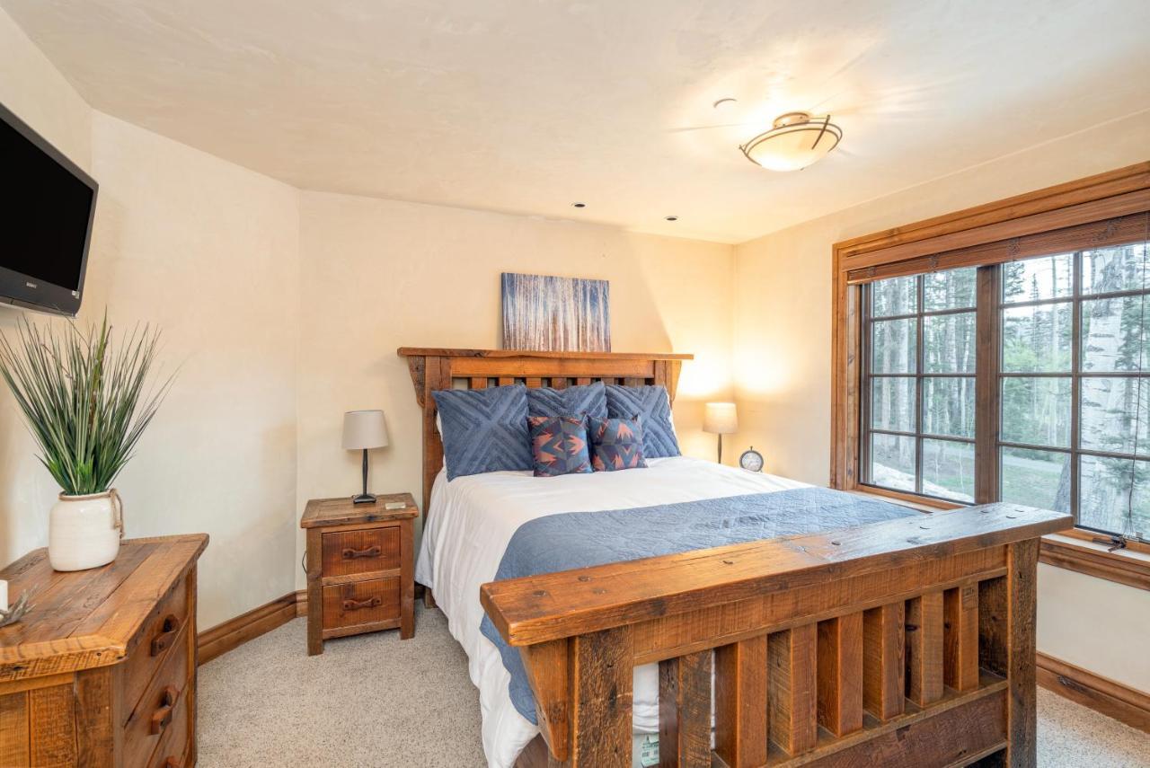 Twin Elk By Exceptional Chalet Telluride