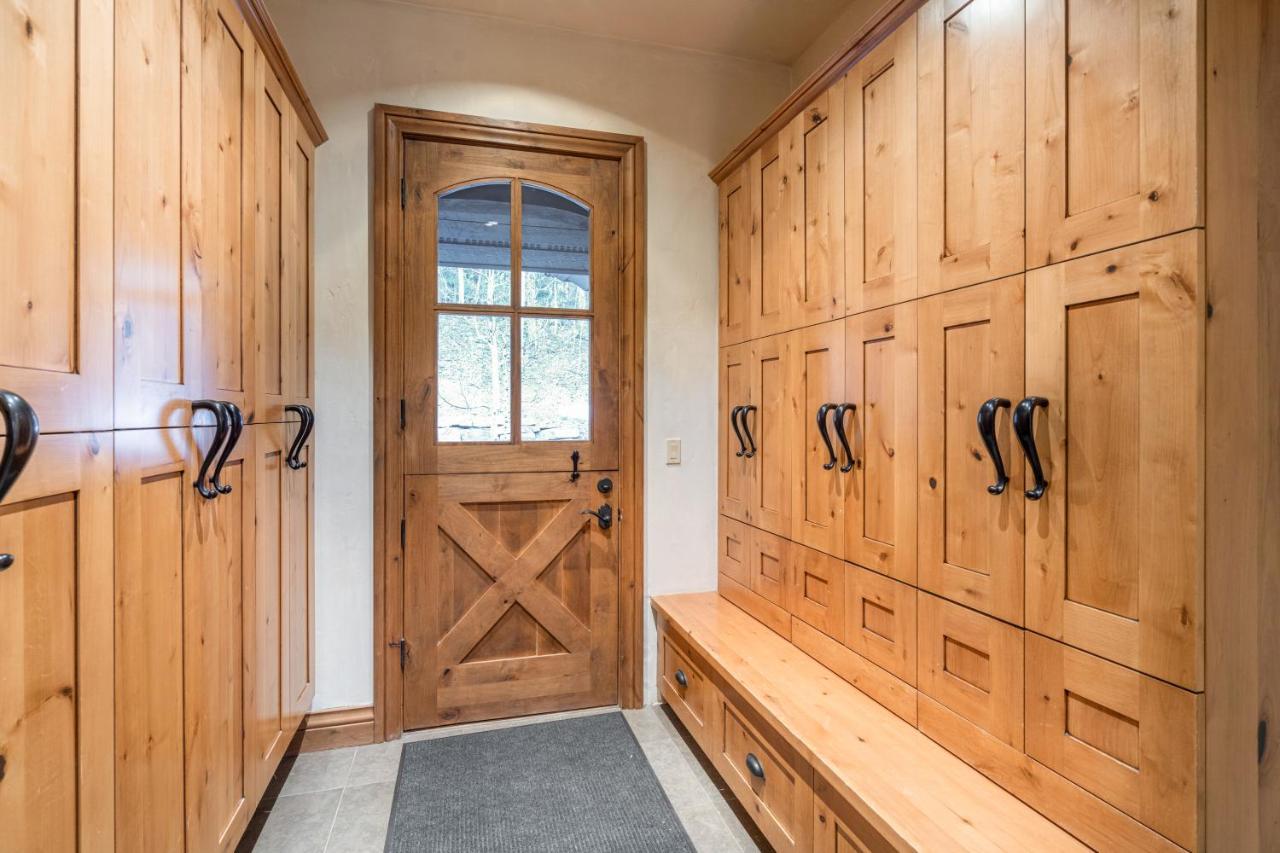 Chalet Twin Elk By Exceptional