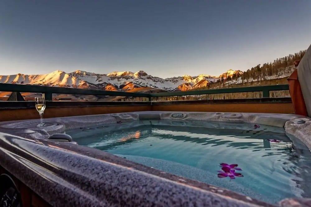 At Lost Creek 4* Telluride