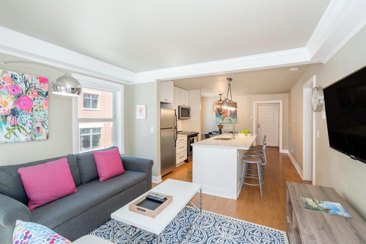 Stylish Convenience! Short Walk To Lifts, Gondola, Main St, Fall Line 210 Apartment Telluride