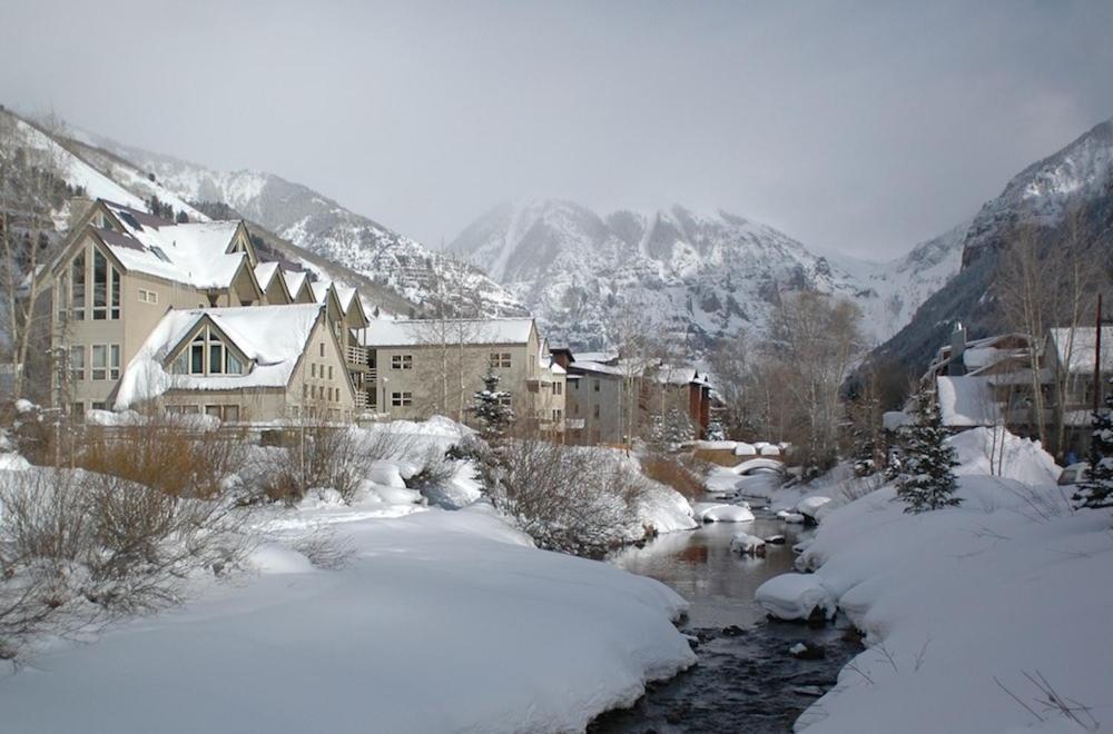 Apartment Chic, Modern - Walk Anywhere Viking 206 Telluride