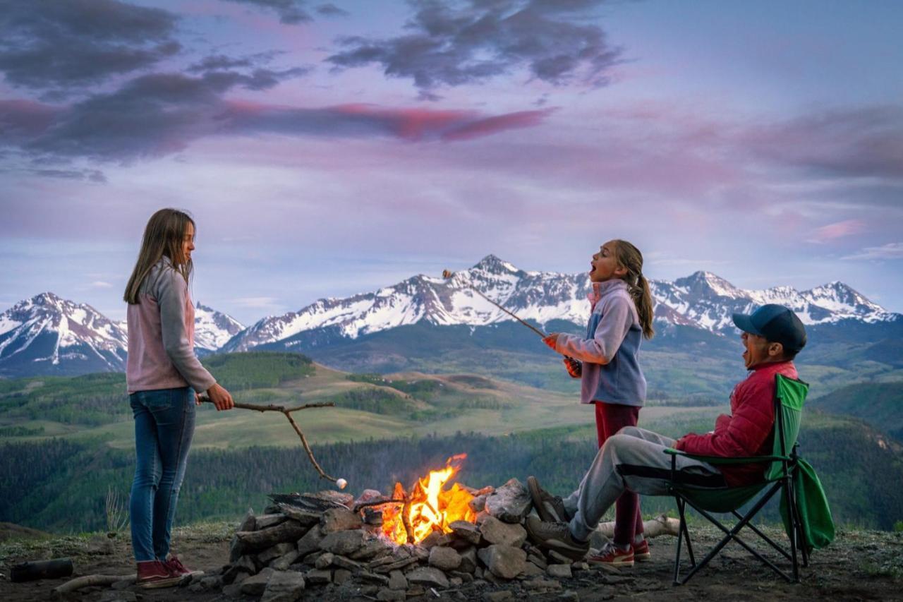 In Out In Town! Area Views, Fireplace, Hot Tub Telluride