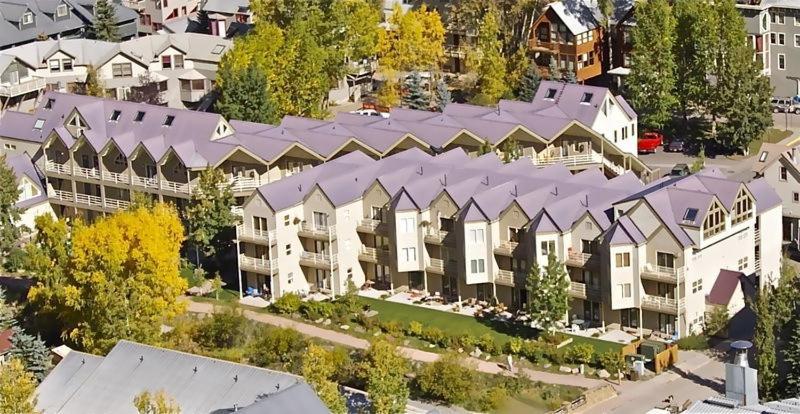 Charming W Kitchenette, Hot Tub Near River Telluride