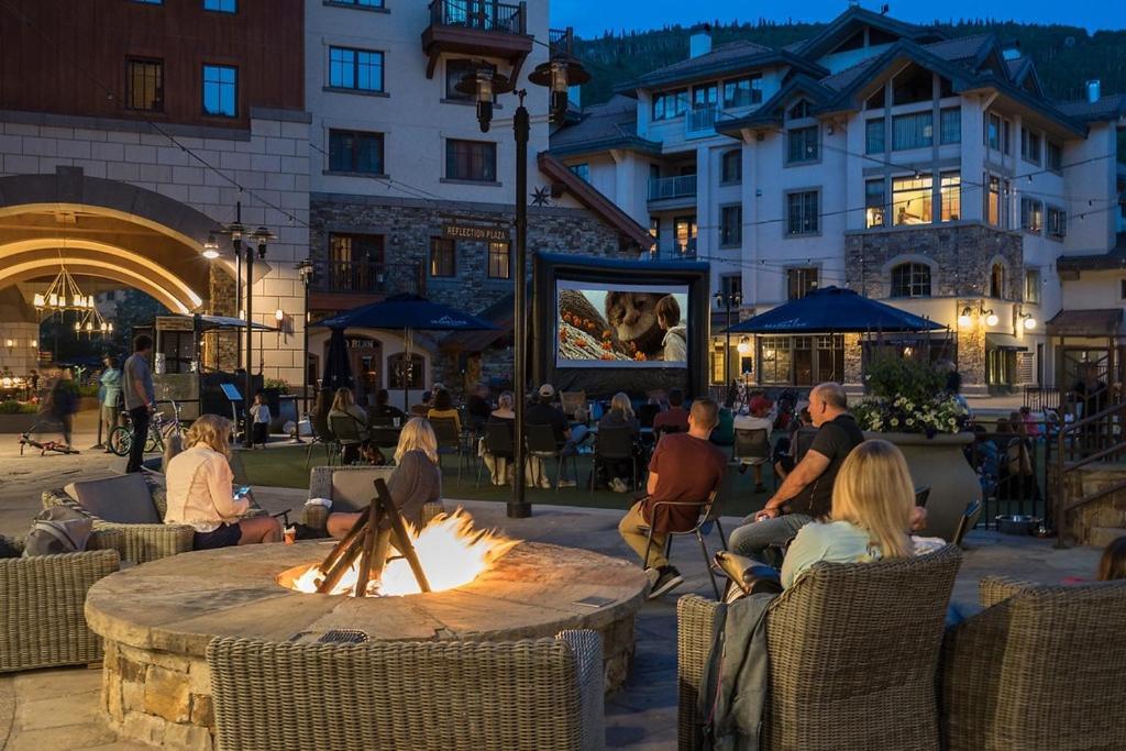 Giant Riverfront Deck W Grill, Tons Of Space Viking 100ab Apartment