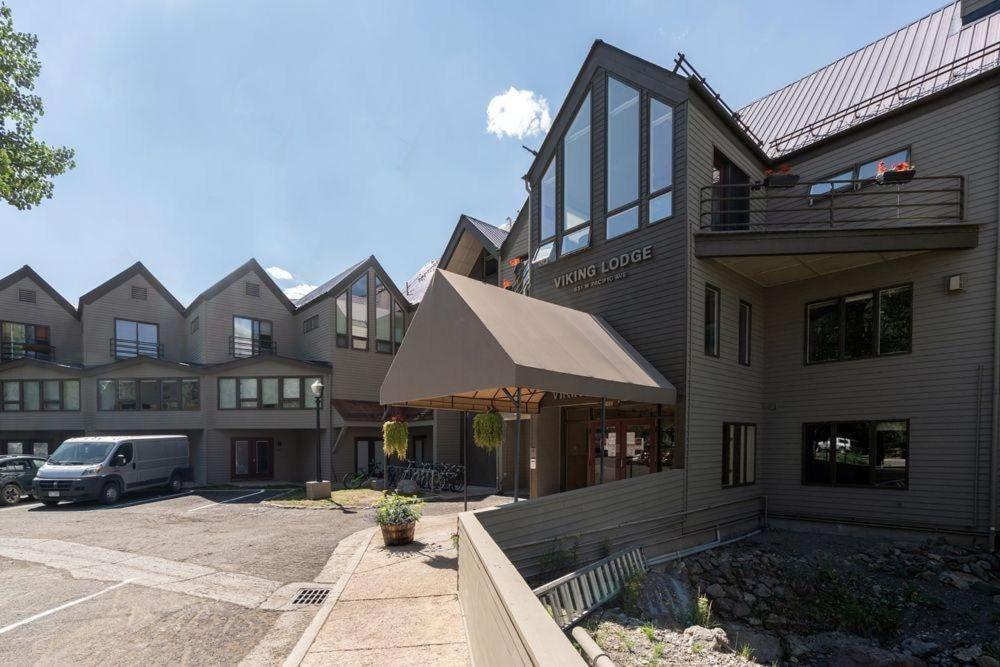 Apartment Giant Riverfront Deck W Grill, Tons Of Space Viking 100ab Telluride