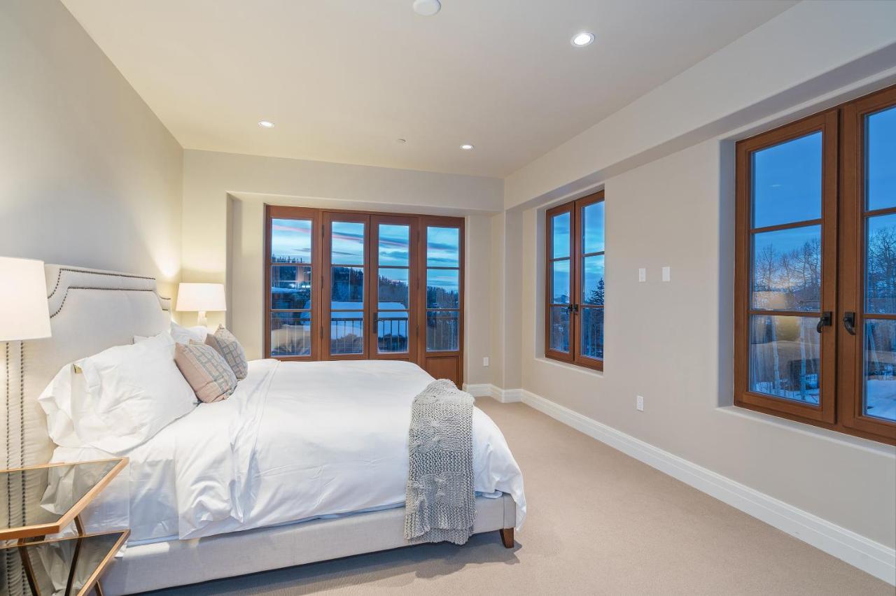 At Cortina Penthouse 10 By Alpine Telluride