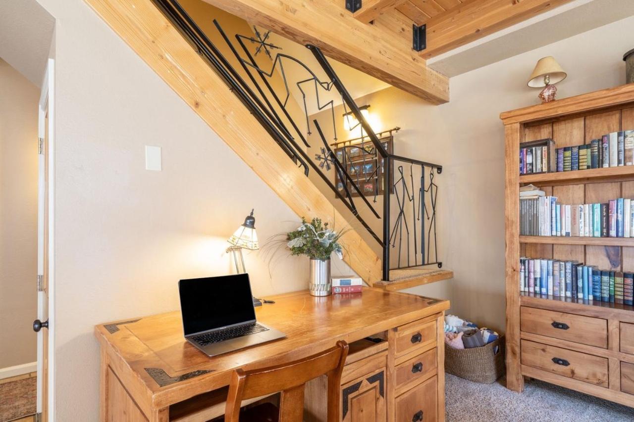 Apartment Huge Riverfront Deck, Walk Everywhere - Viking 100a