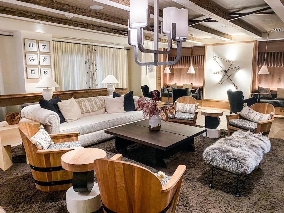 Holiday home Luxury Madeline Building *