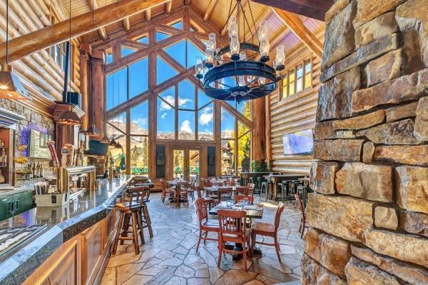 Mountain Lodge Telluride