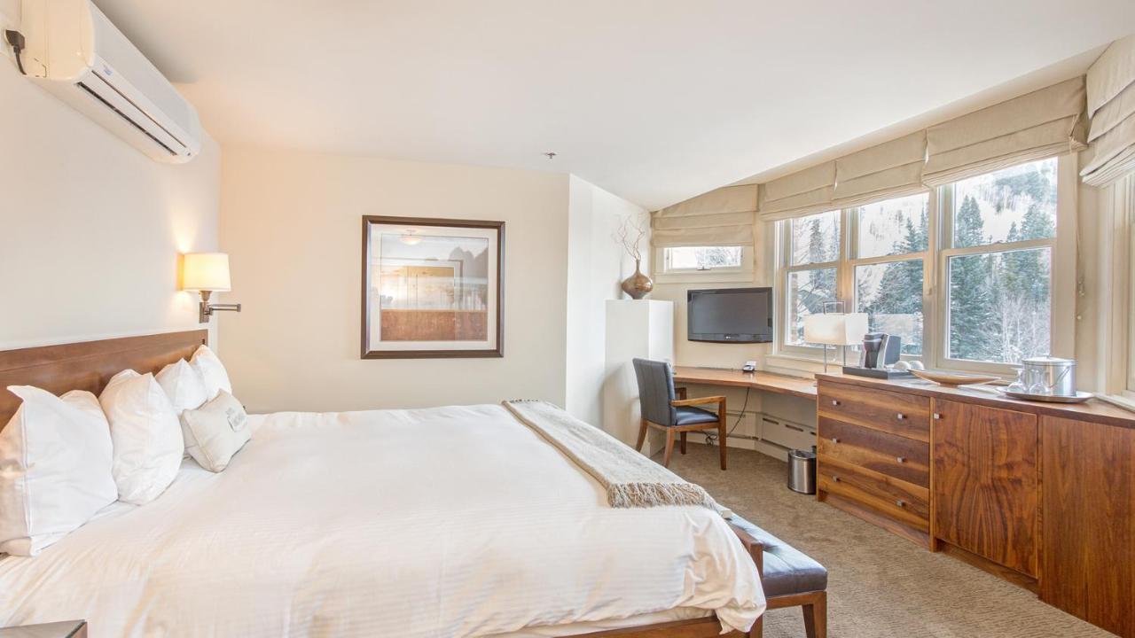 Hotel Columbia