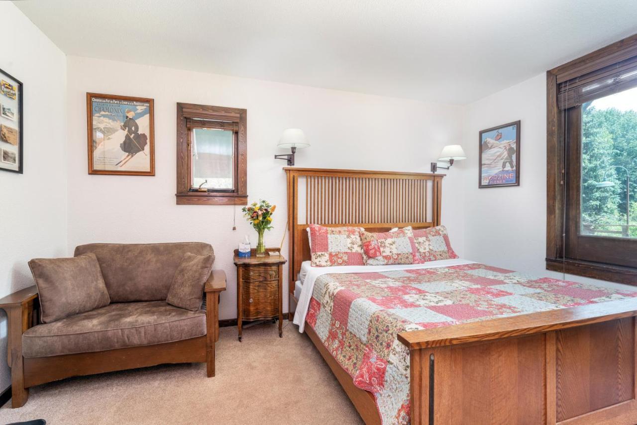 Manitou 1 By Alpine Hotel *