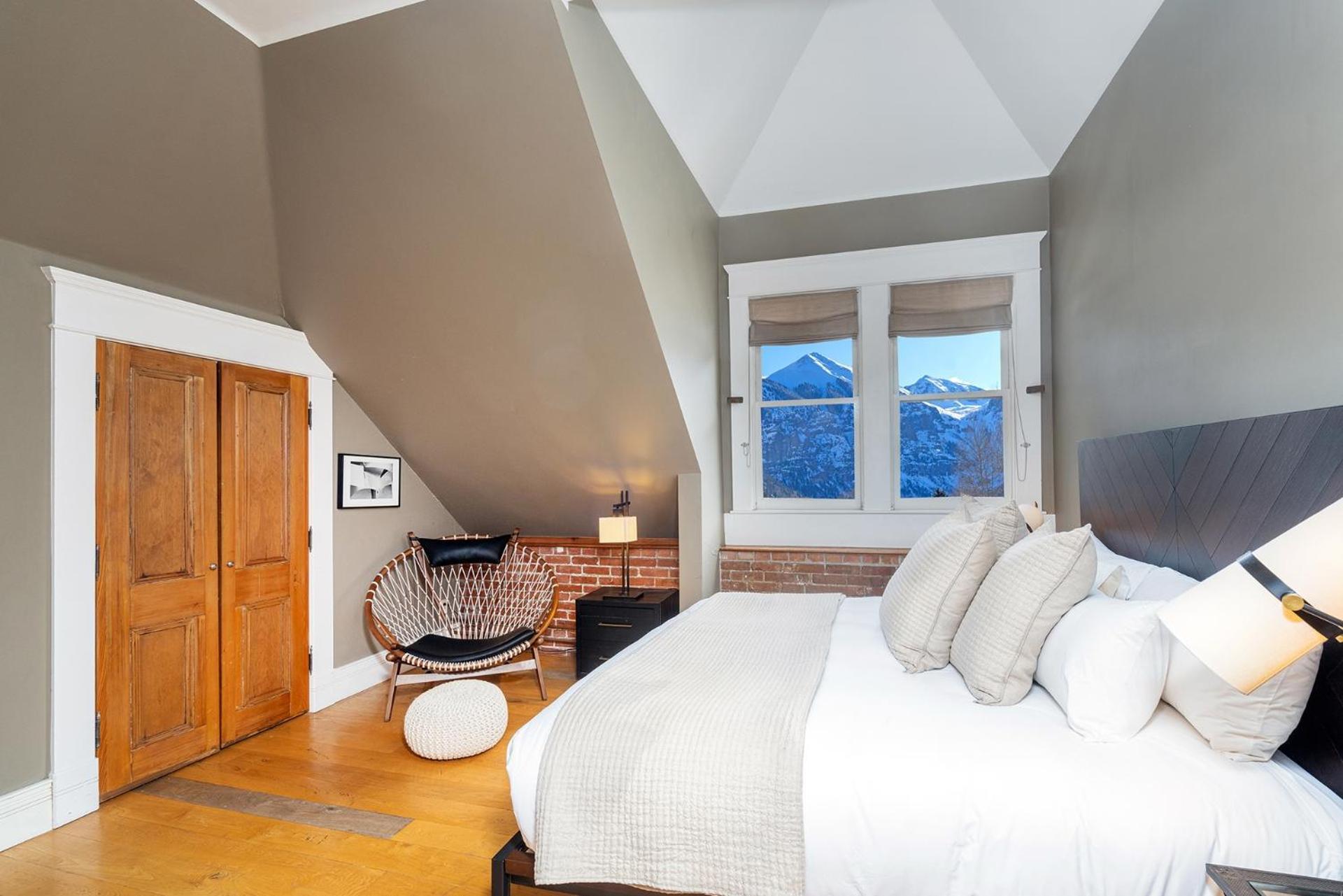 Apartment Ajax Loft Apts Telluride