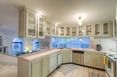 Village 348 Apartment *