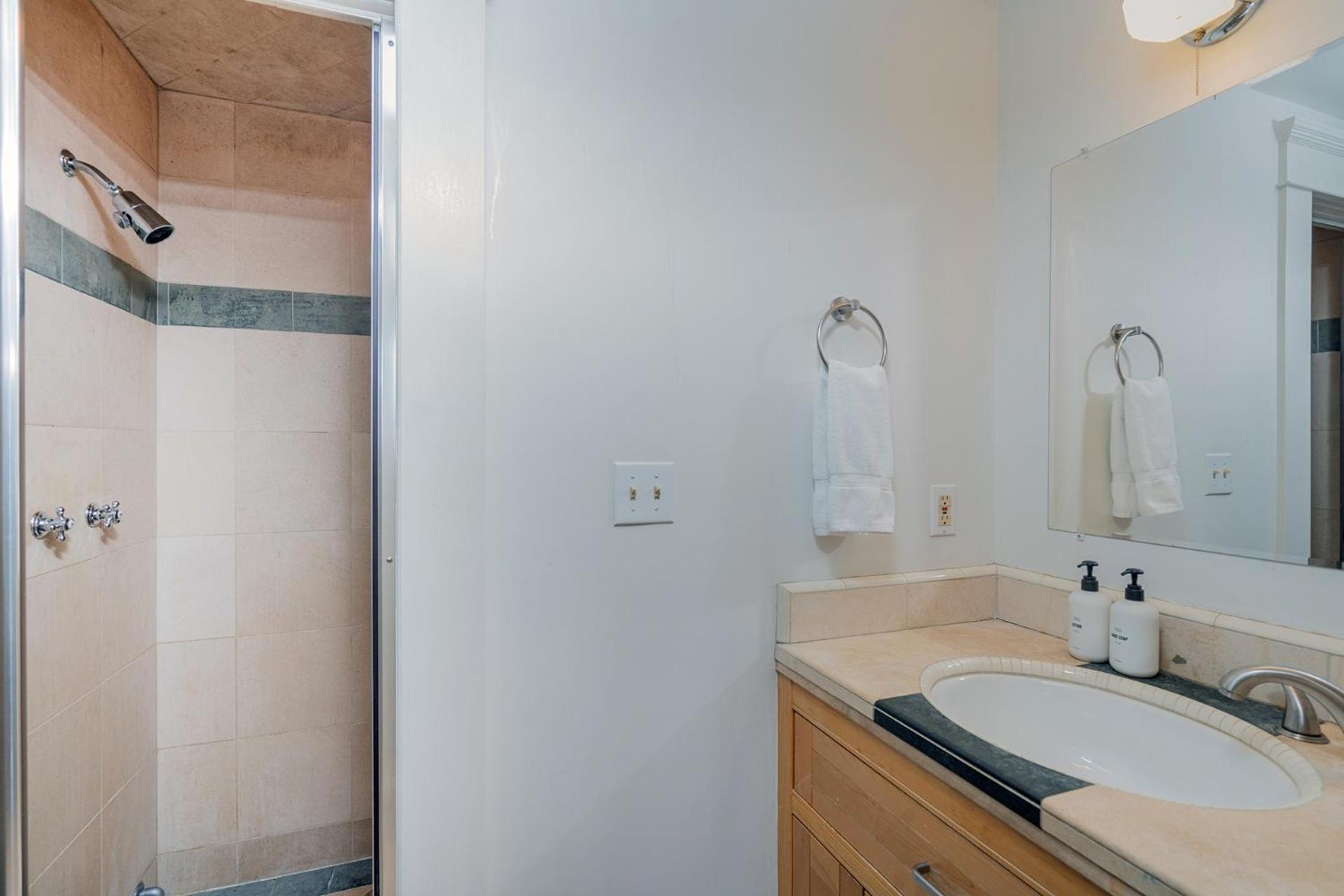 Apartment Ajax Loft Apts Telluride