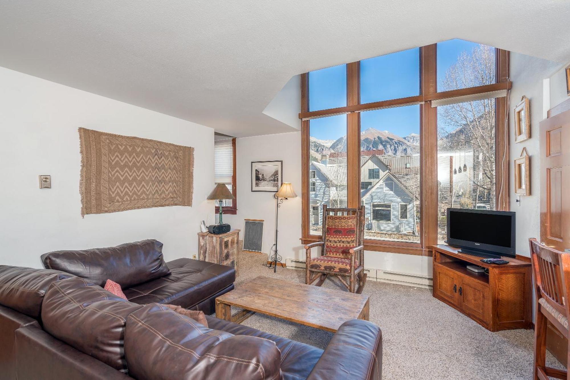 Holiday home Classic Condo, Steps To Chair 7 And On Shuttle Route Telluride