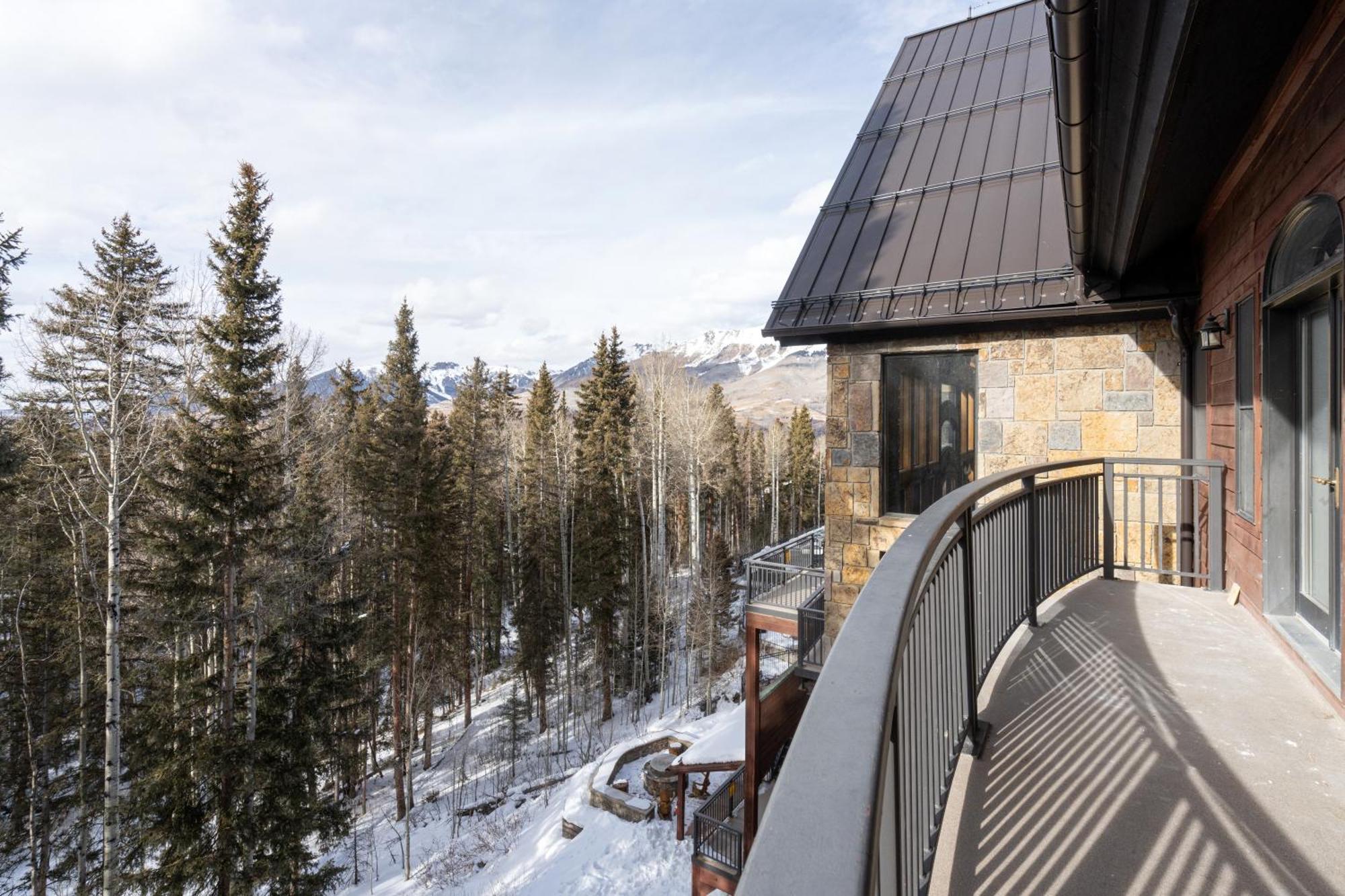 Bear Creek 406 By Alpine *